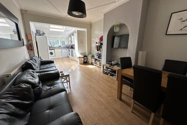 6 bed house, Park Range, Victoria Park, Manchester, M145HR - Image 3